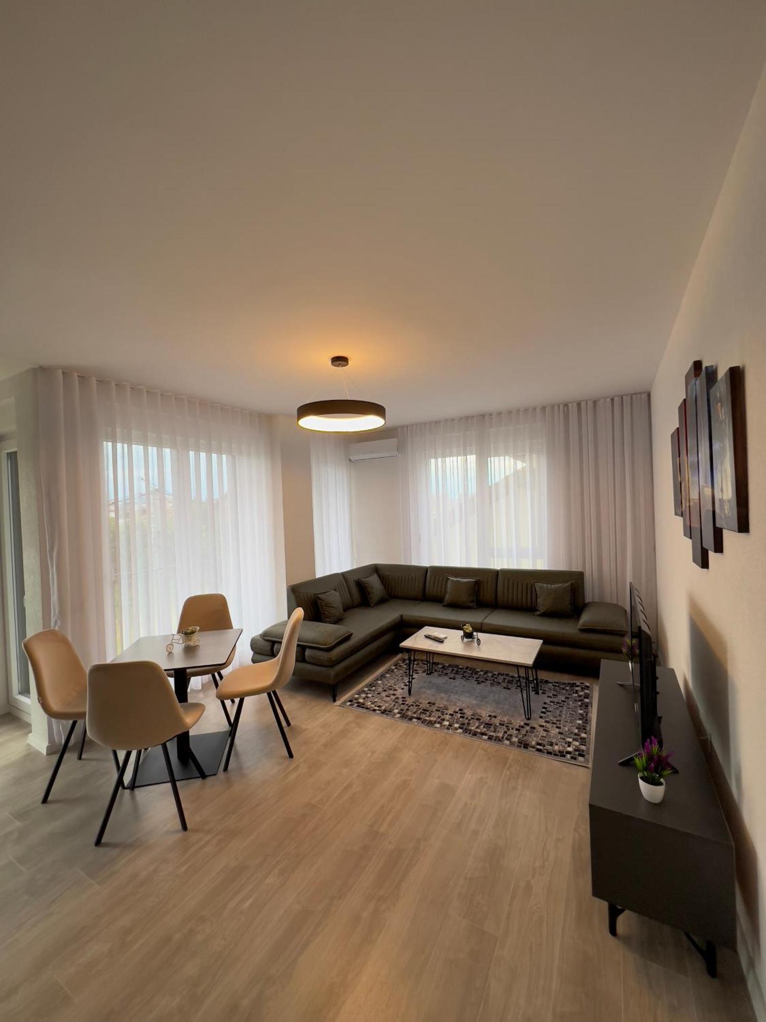 Holiday Apartments Gjakova 객실 사진